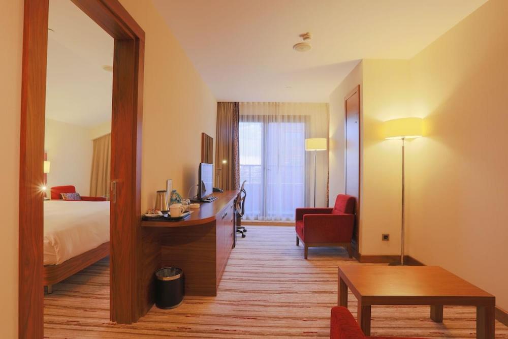 Hilton Garden Inn Eskisehir Exterior foto